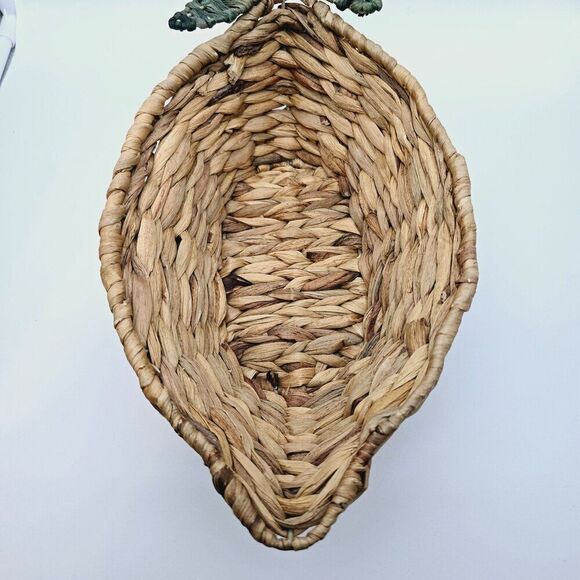 Natural Woven Basket with Leaf Accent - Picture 6 of 12
